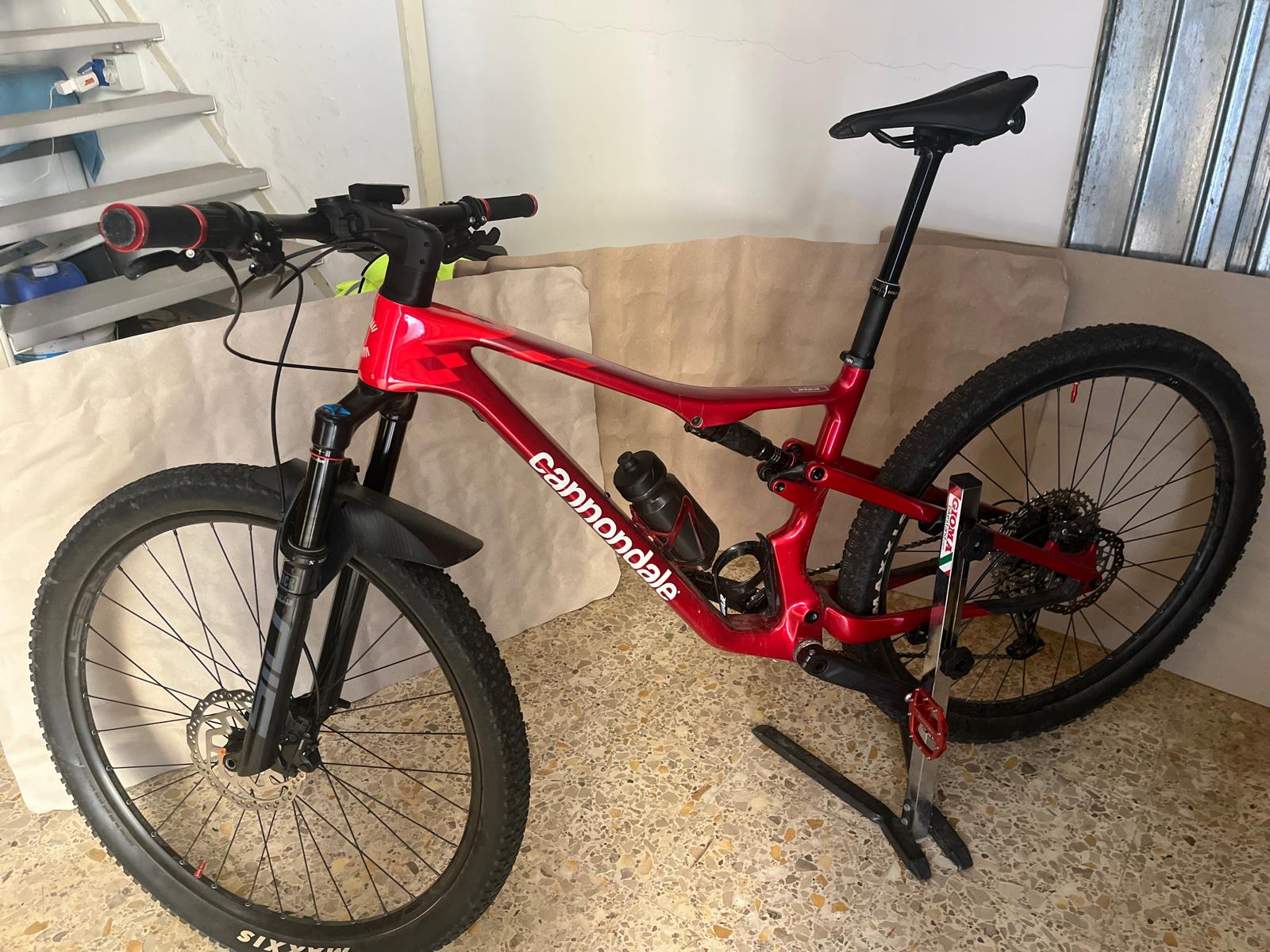 Cannondale full carbon full suspension